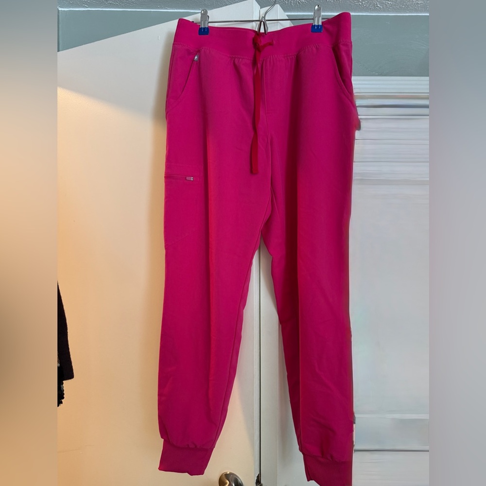 Figs Shocking Pink Zamora Jogger Pants